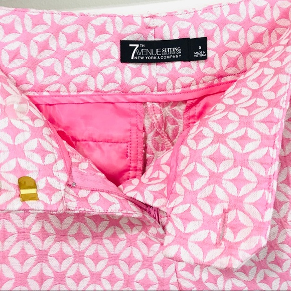 3 ×$25 🎁 7th AVENUE Pink & White Shorts (Inseam 3.5”) Like New! - Picture 3 of 10